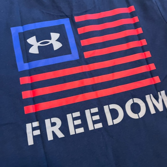 NWT Under Armour tee womens XS Freedom USA flag blue patriotic shirt the classic - Picture 4 of 11